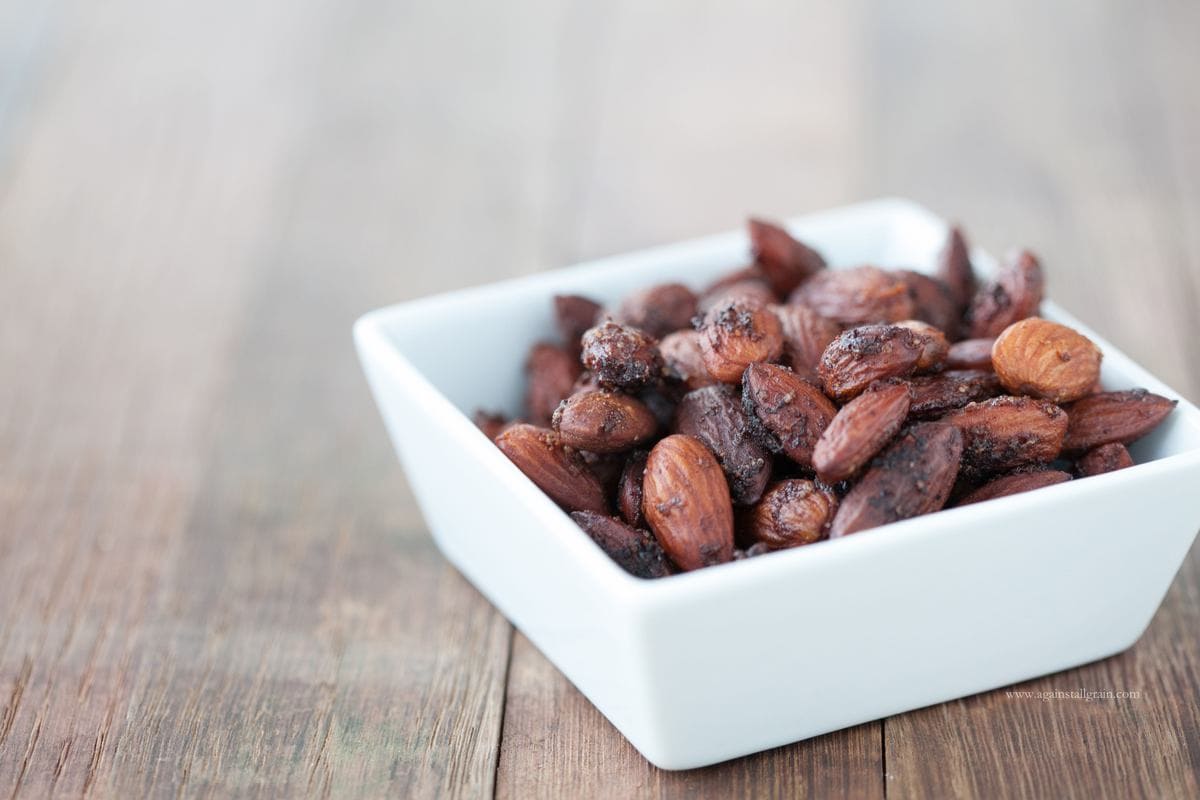 Crunchy and salty bowl of spicy almonds.